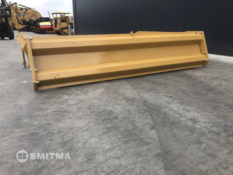 Volvo A40E - Падащ борд за Строителна техника: снимка 4 Volvo A40E - Падащ борд за Строителна техника: снимка 4