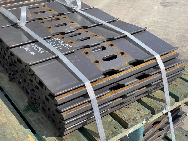 Volvo EC140 Shoes - Рама/ Шаси за Строителна техника: снимка 5 Volvo EC140 Shoes - Рама/ Шаси за Строителна техника: снимка 5