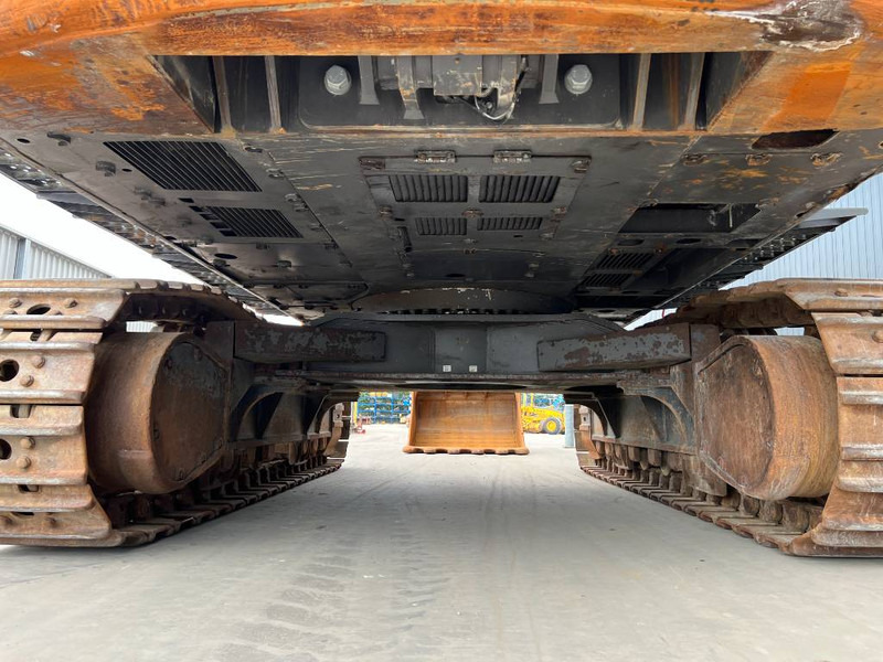 Верижен багер Volvo EC750E L: снимка 8