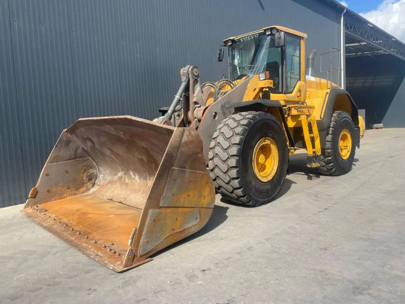 Volvo L180G - Колесен товарач: снимка 1 Volvo L180G - Колесен товарач: снимка 1