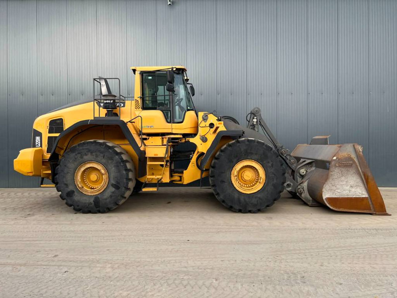Колесен товарач Volvo L220H: снимка 6