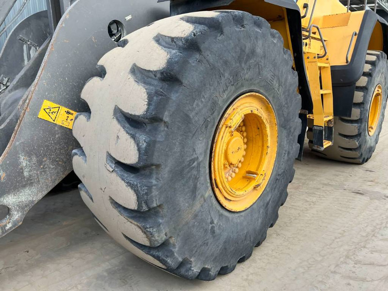 Колесен товарач Volvo L220H: снимка 20
