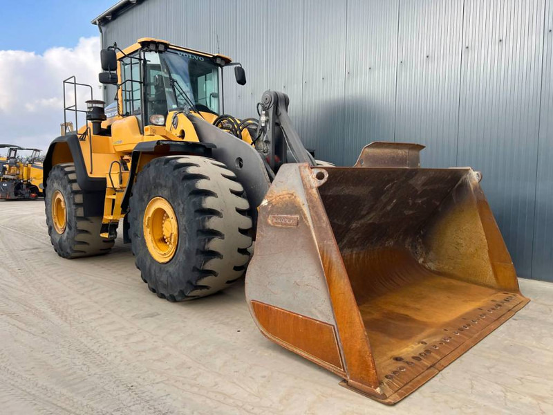 Volvo L220H - Колесен товарач: снимка 3 Volvo L220H - Колесен товарач: снимка 3