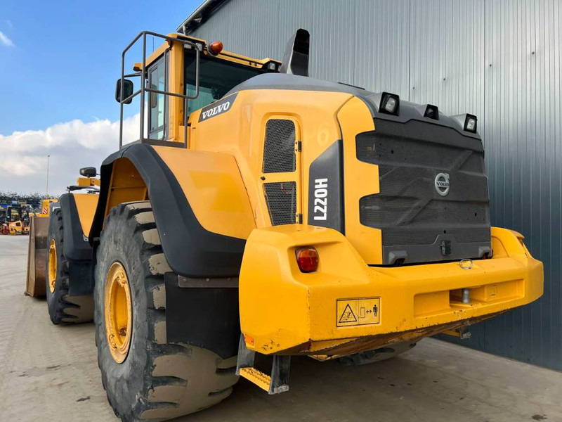 Колесен товарач Volvo L220H: снимка 10