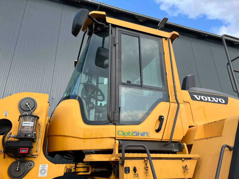 Колесен товарач Volvo L220H: снимка 12