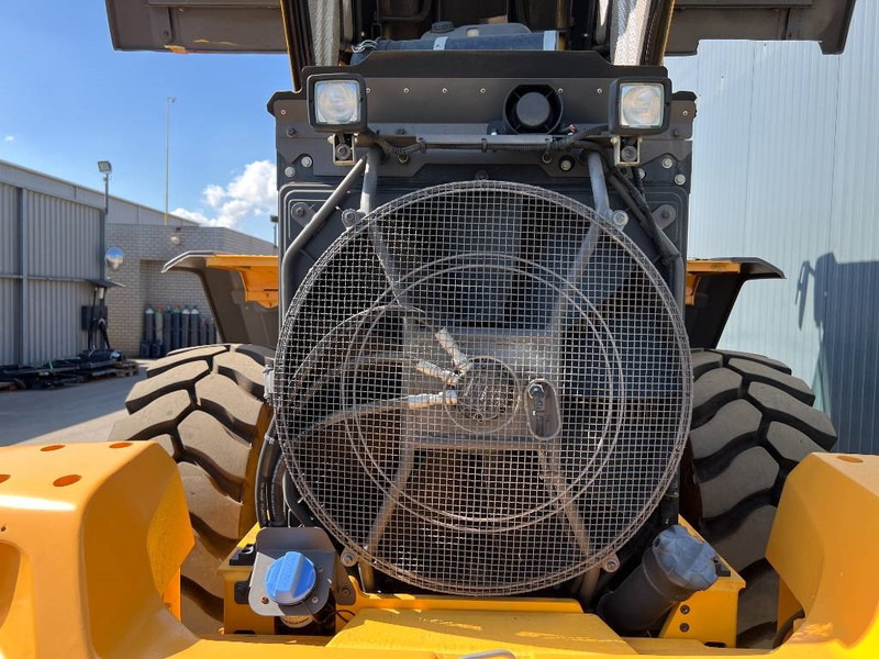 Volvo L90H - Колесен товарач: снимка 2 Volvo L90H - Колесен товарач: снимка 2