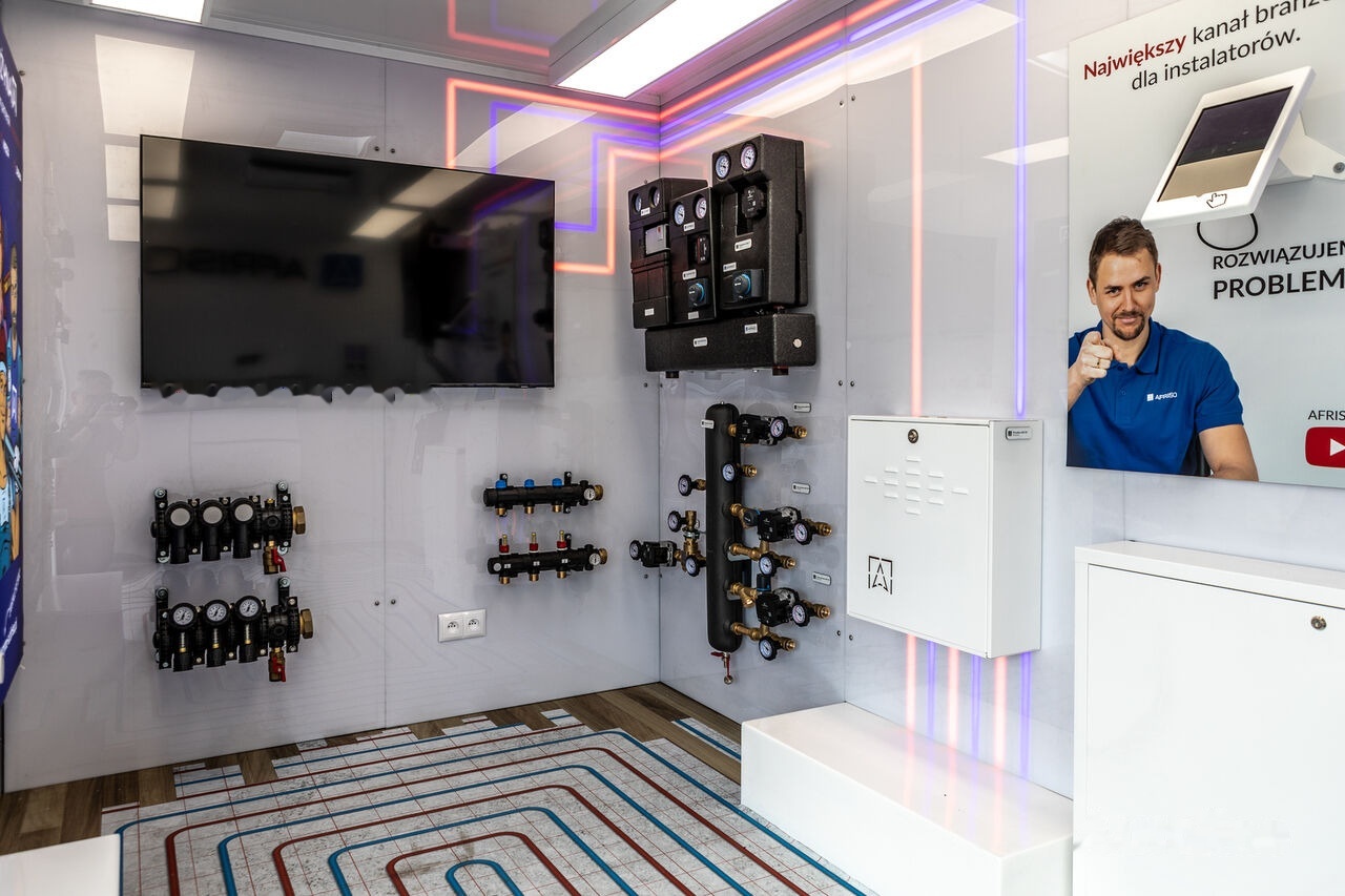 Нови Магазин камион Bannert EVENT, Office Mobil, Handlowy, IMBISS, Verkaufmobil: снимка 21 Нови Магазин камион Bannert EVENT, Office Mobil, Handlowy, IMBISS, Verkaufmobil: снимка 21