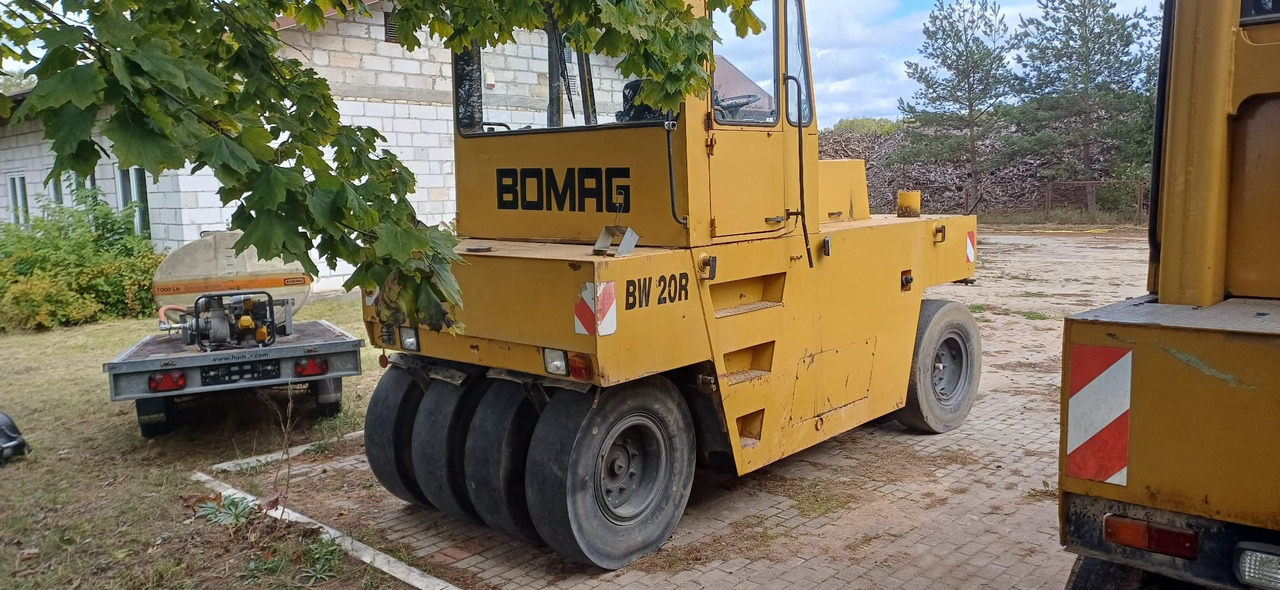 BOMAG BW 20 R - Пневматичен валяк: снимка 3 BOMAG BW 20 R - Пневматичен валяк: снимка 3