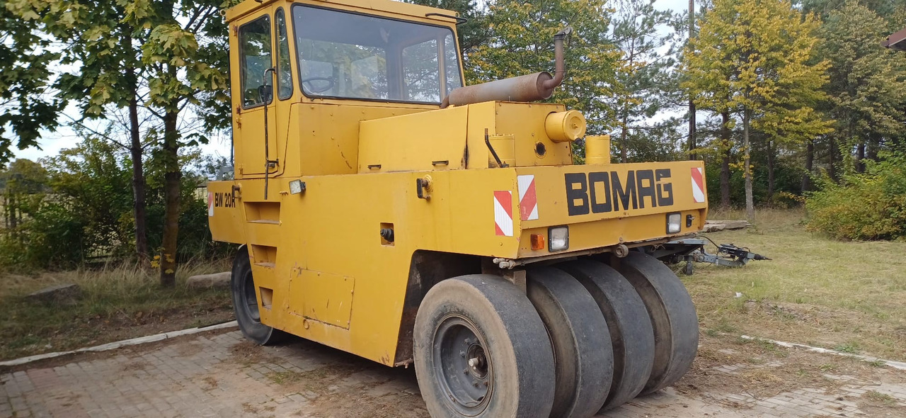 BOMAG BW 20 R - Пневматичен валяк: снимка 2 BOMAG BW 20 R - Пневматичен валяк: снимка 2