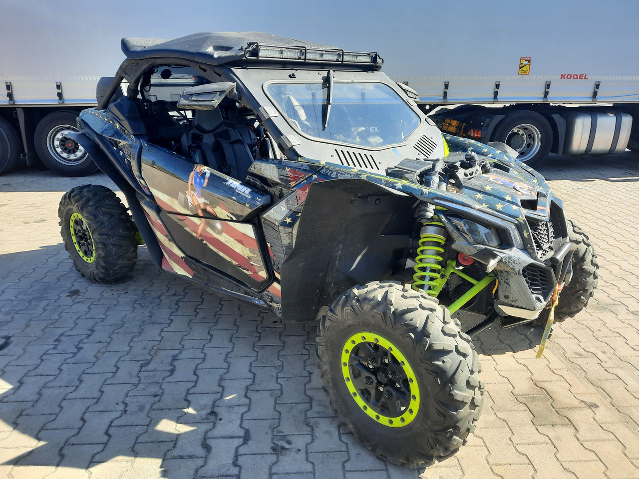CAN-AM Maverick X3 XDS z homologacją - Четириколка: снимка 2 CAN-AM Maverick X3 XDS z homologacją - Четириколка: снимка 2