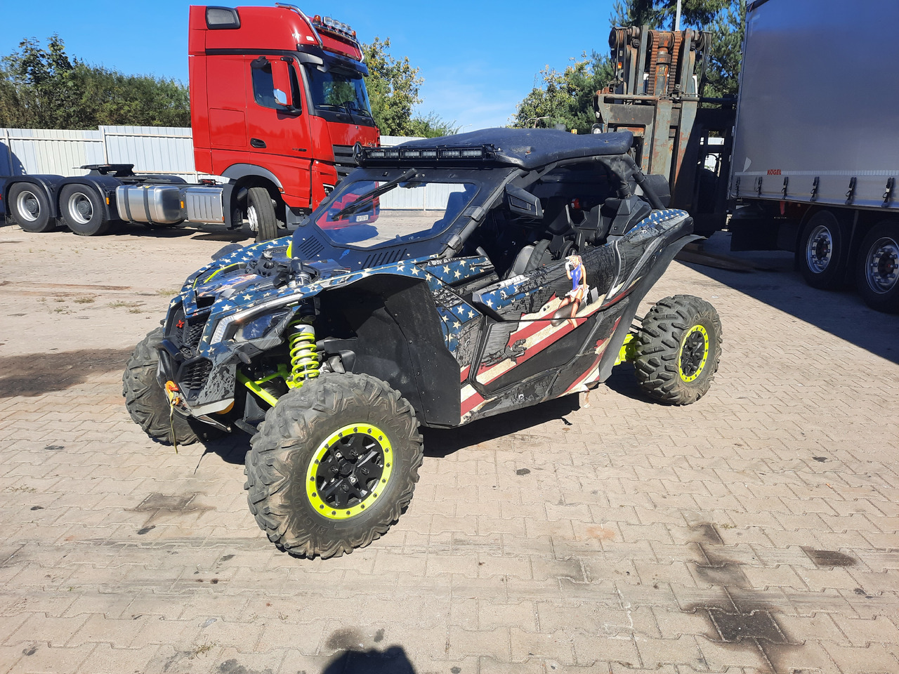 CAN-AM Maverick X3 XDS z homologacją - Четириколка: снимка 3 CAN-AM Maverick X3 XDS z homologacją - Четириколка: снимка 3