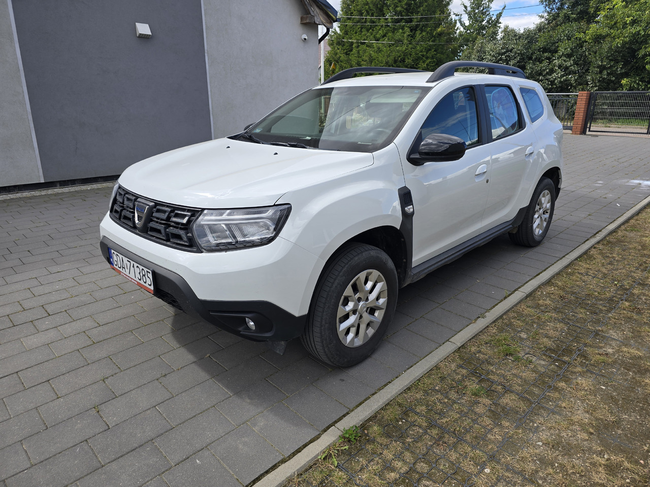 DACIA DUSTER 1.0 + LPG - Лек автомобил: снимка 4 DACIA DUSTER 1.0 + LPG - Лек автомобил: снимка 4