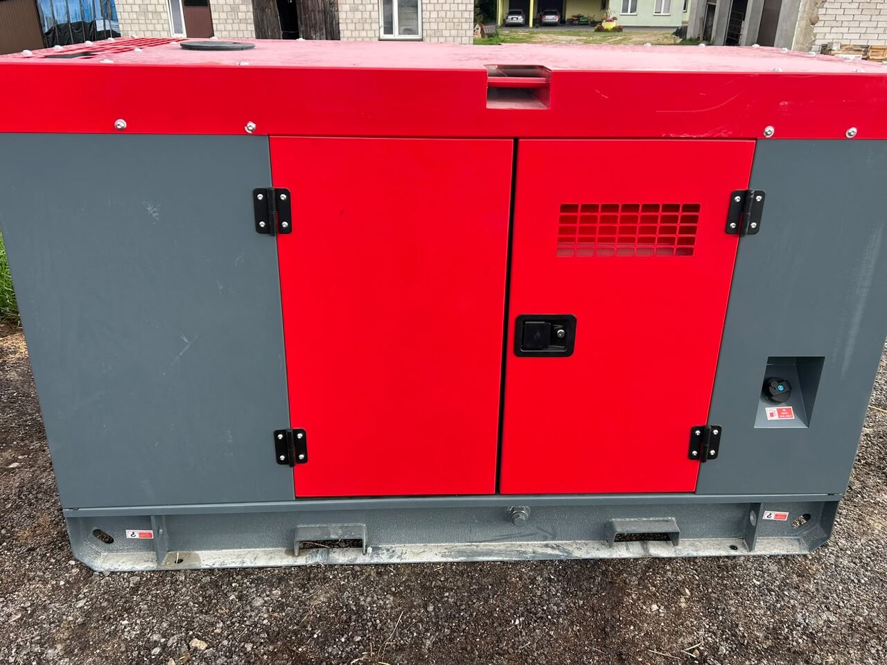 DEVOL POWER VG-R30 - Електрогенератор: снимка 2 DEVOL POWER VG-R30 - Електрогенератор: снимка 2