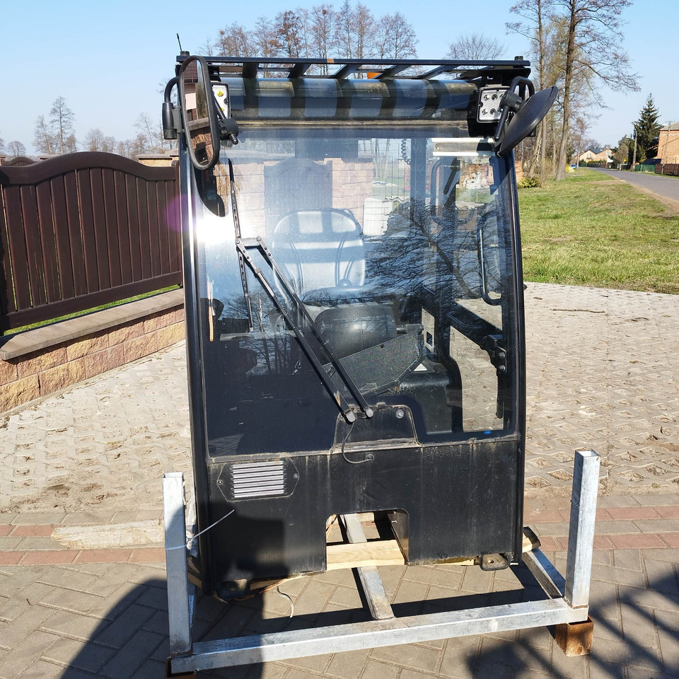 JCB 403 - Кабина за Строителна техника: снимка 2 JCB 403 - Кабина за Строителна техника: снимка 2