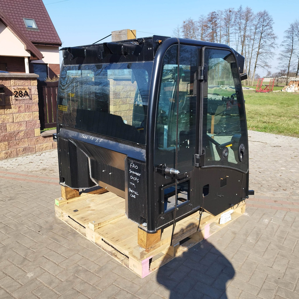 JCB TM - Кабина за Строителна техника: снимка 1 JCB TM - Кабина за Строителна техника: снимка 1