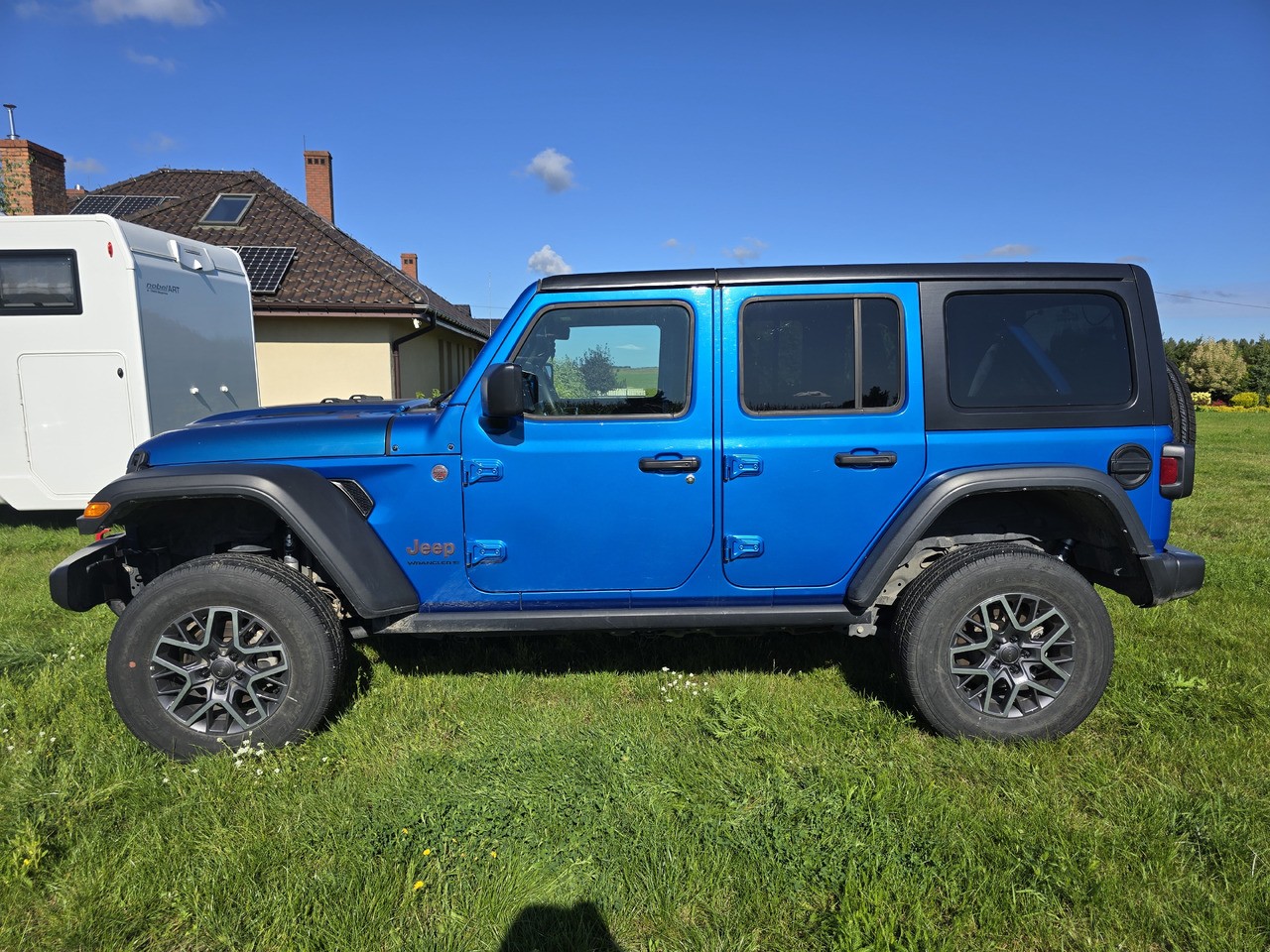 JEEP Wrangler Unlimited Rubicon FOX - Лек автомобил: снимка 2 JEEP Wrangler Unlimited Rubicon FOX - Лек автомобил: снимка 2