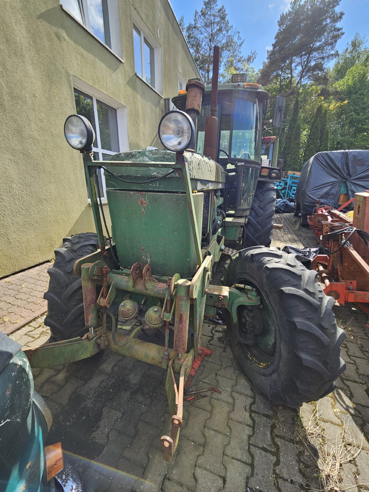 John Deere 4230 - Трактор: снимка 4 John Deere 4230 - Трактор: снимка 4