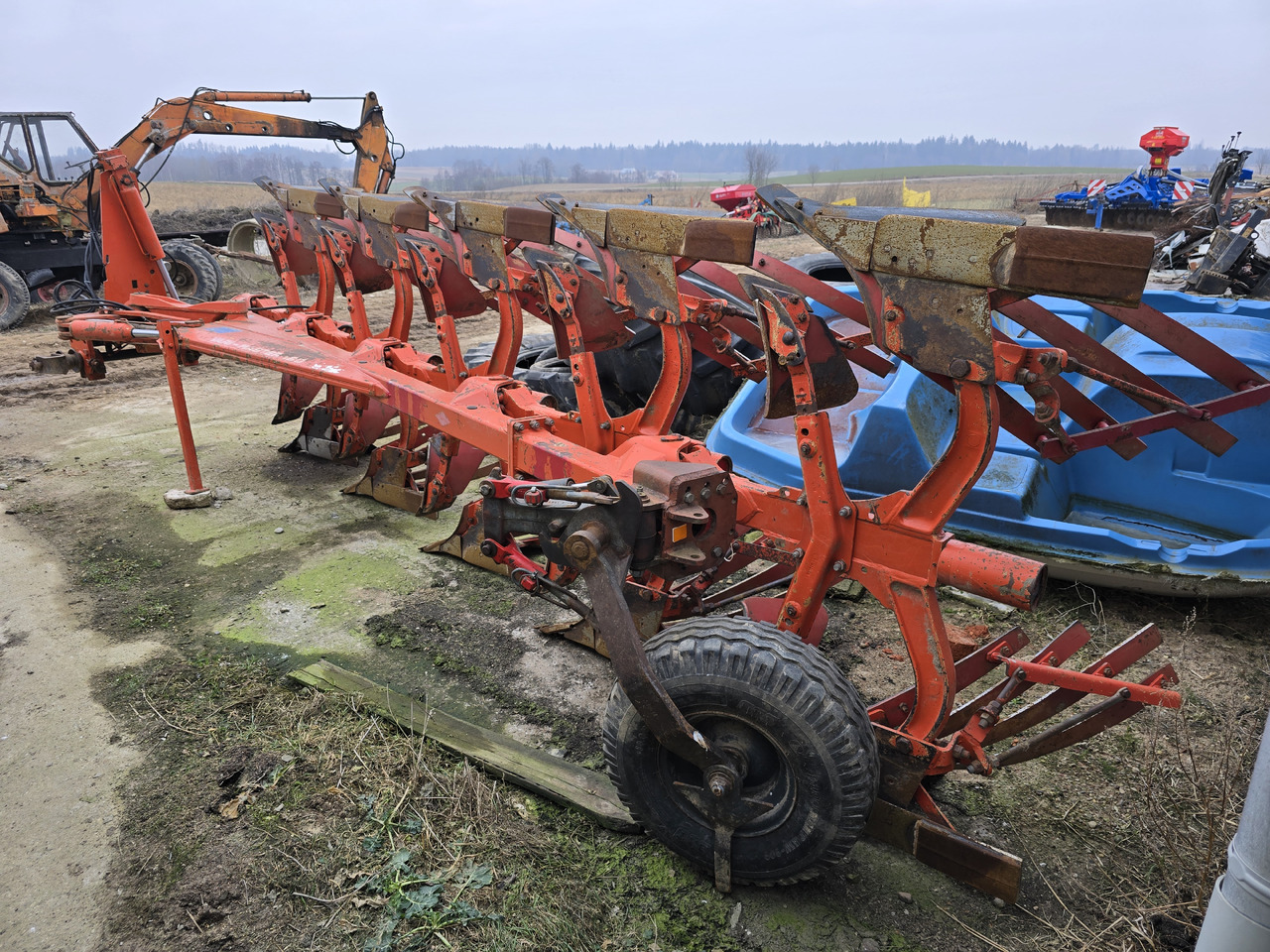 KUHN VARI-MASTER 120 - Плуг: снимка 1 KUHN VARI-MASTER 120 - Плуг: снимка 1