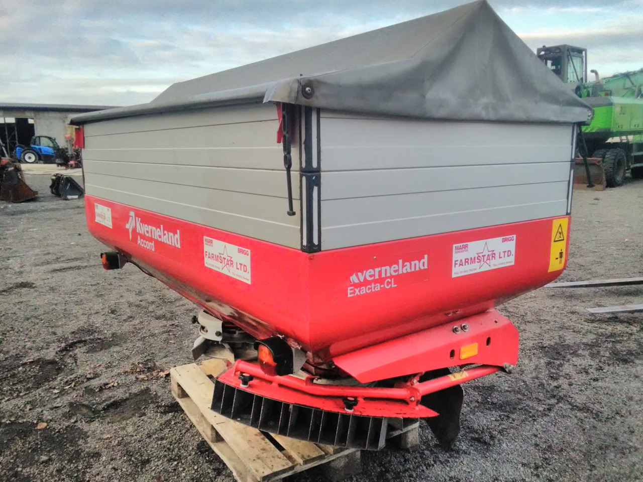 KVERNELAND EXACTA – CL - Тороразпръсквачка: снимка 1 KVERNELAND EXACTA – CL - Тороразпръсквачка: снимка 1