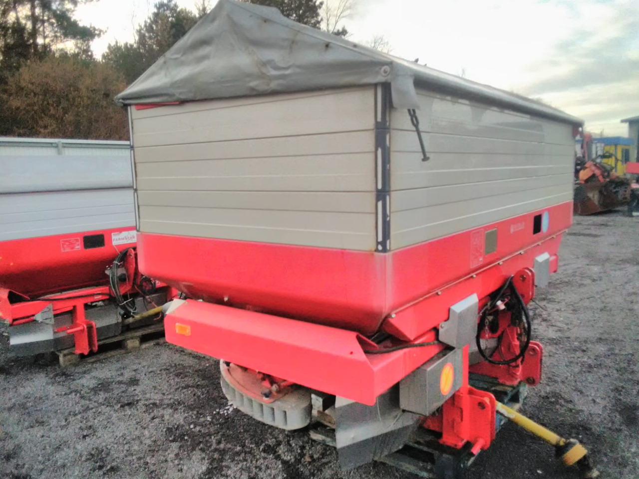 KVERNELAND EXACTA – TL - Тороразпръсквачка: снимка 4 KVERNELAND EXACTA – TL - Тороразпръсквачка: снимка 4