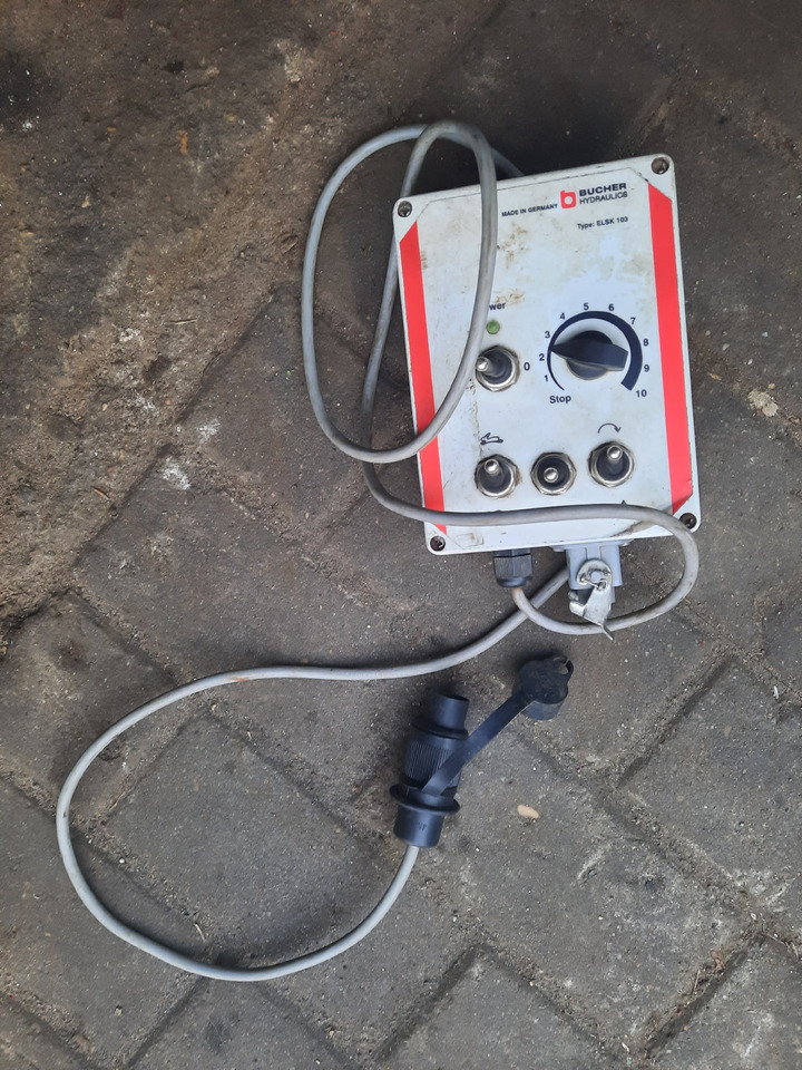 LEBOULCH MAXI HV210 - Разпръсквач за оборски тор: снимка 4 LEBOULCH MAXI HV210 - Разпръсквач за оборски тор: снимка 4