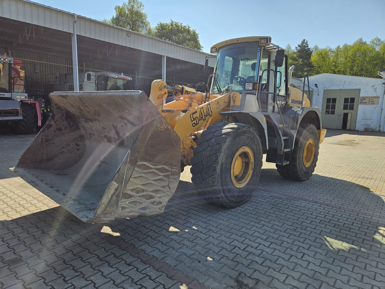 Liebherr L544 - Колесен товарач: снимка 3 Liebherr L544 - Колесен товарач: снимка 3