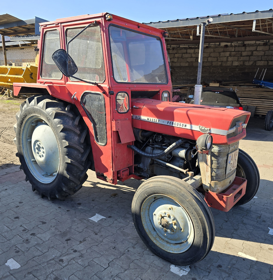 MASSEY FERGUSON 135 - Трактор: снимка 1 MASSEY FERGUSON 135 - Трактор: снимка 1