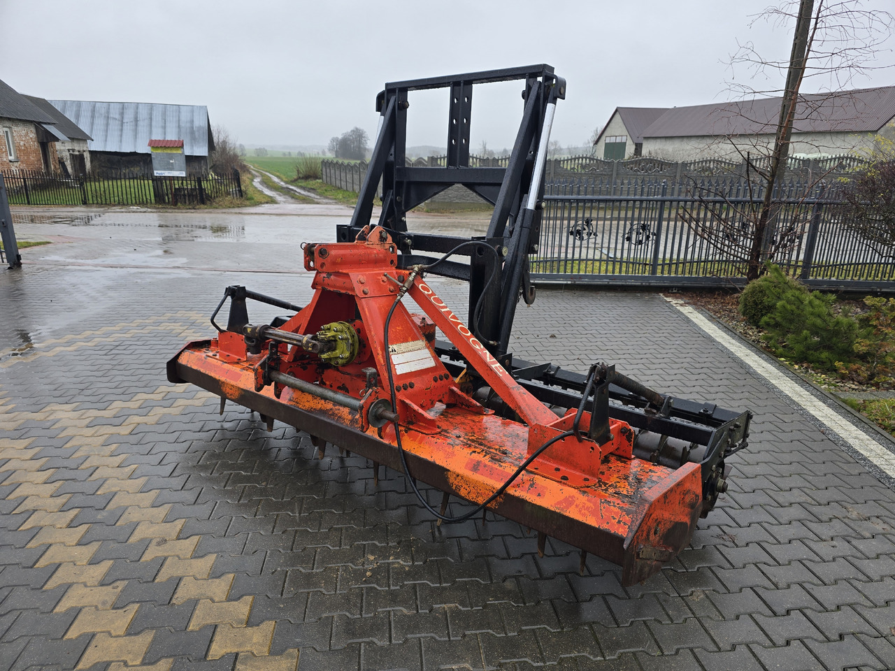 QUIVOGNE 3 m - Брана: снимка 1 QUIVOGNE 3 m - Брана: снимка 1