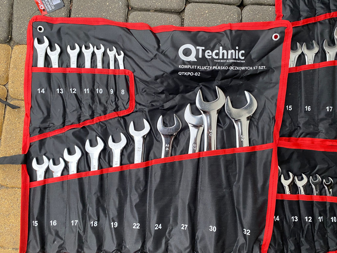 Qtechnics 8-32 - Оборудване за гаражи/ Работилници: снимка 3 Qtechnics 8-32 - Оборудване за гаражи/ Работилници: снимка 3