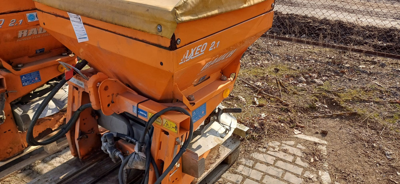 RAUCH AXEO 2.1 - Машина за разпръскване на сол/ Пясък: снимка 3 RAUCH AXEO 2.1 - Машина за разпръскване на сол/ Пясък: снимка 3