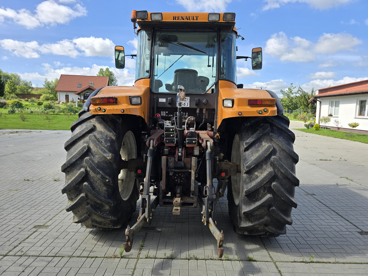 RENAULT Ares 816 RZ - Трактор: снимка 5 RENAULT Ares 816 RZ - Трактор: снимка 5