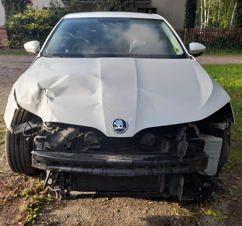 Skoda Octavia - Лек автомобил: снимка 4 Skoda Octavia - Лек автомобил: снимка 4