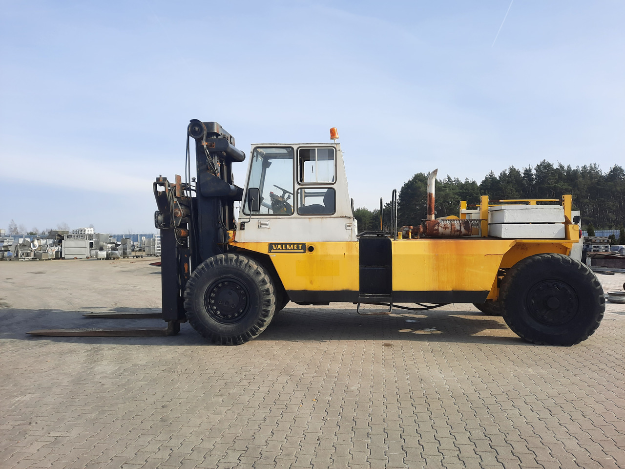 Valmet TD2712 - A25036 - Контейнерен товарач: снимка 2 Valmet TD2712 - A25036 - Контейнерен товарач: снимка 2