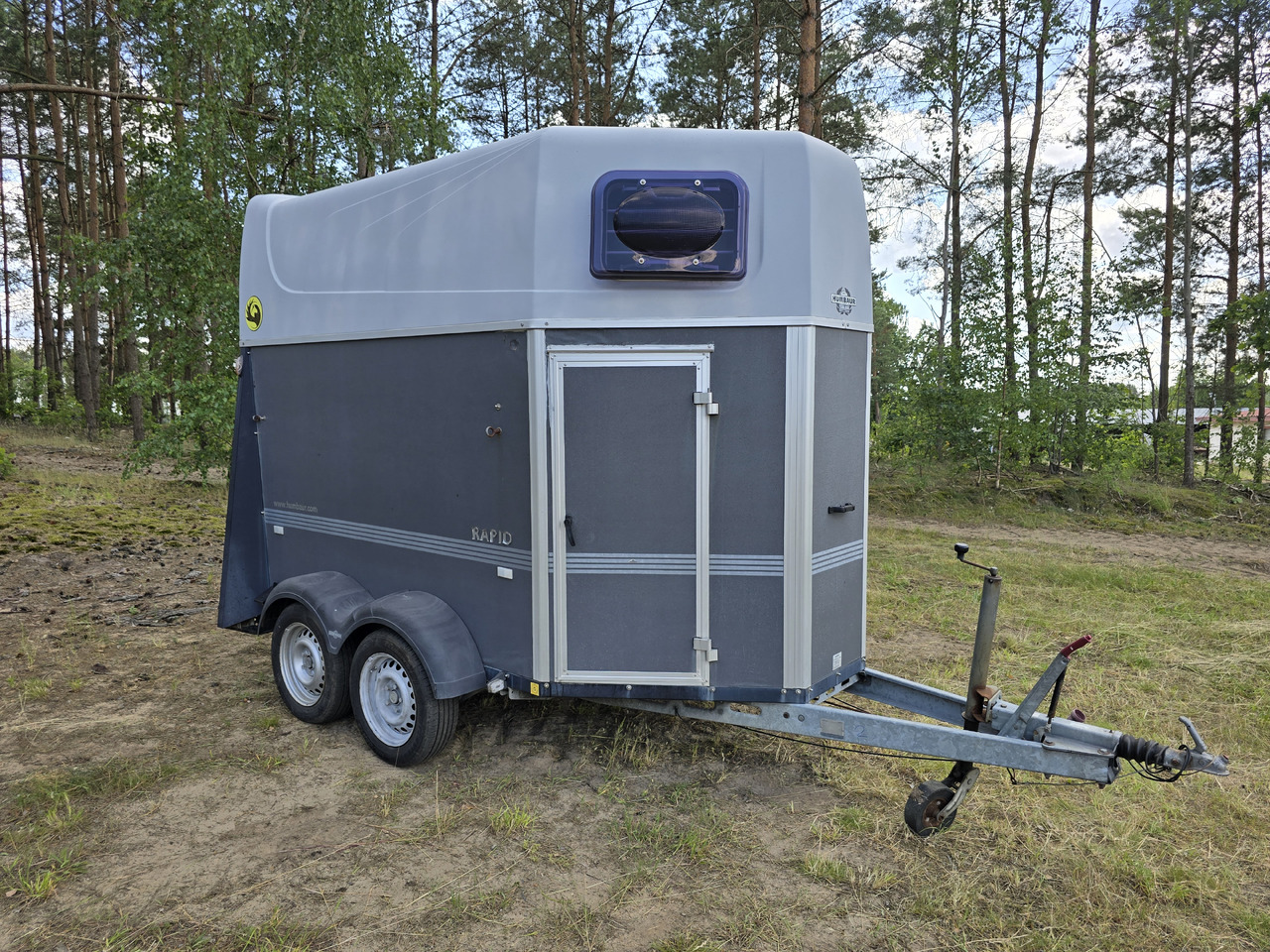Humbaur HP2006 2ES - За превоз на животни ремарке: снимка 1 Humbaur HP2006 2ES - За превоз на животни ремарке: снимка 1