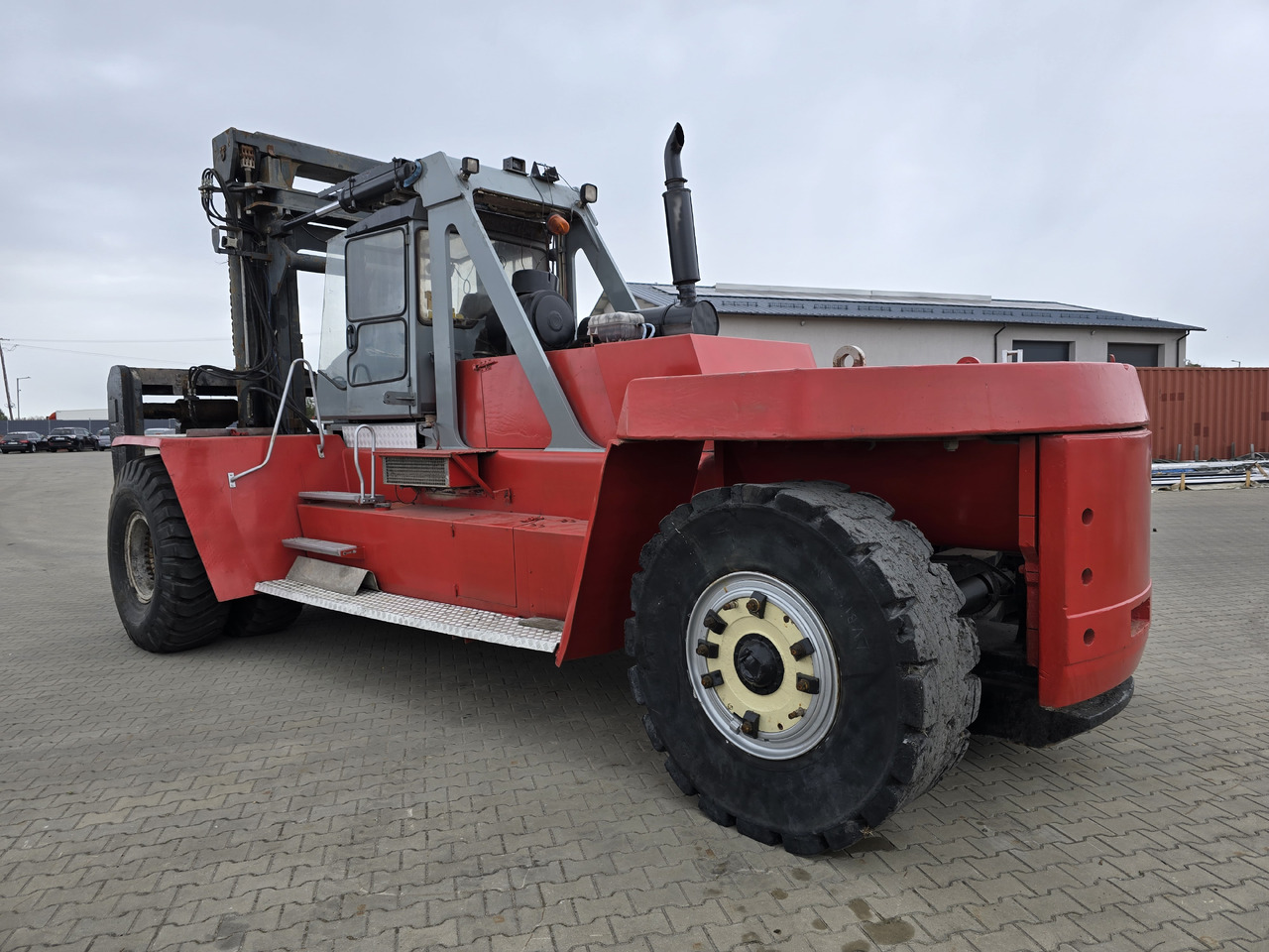 Kalmar KALMAR DCD420-12 - Контейнерен товарач: снимка 3 Kalmar KALMAR DCD420-12 - Контейнерен товарач: снимка 3