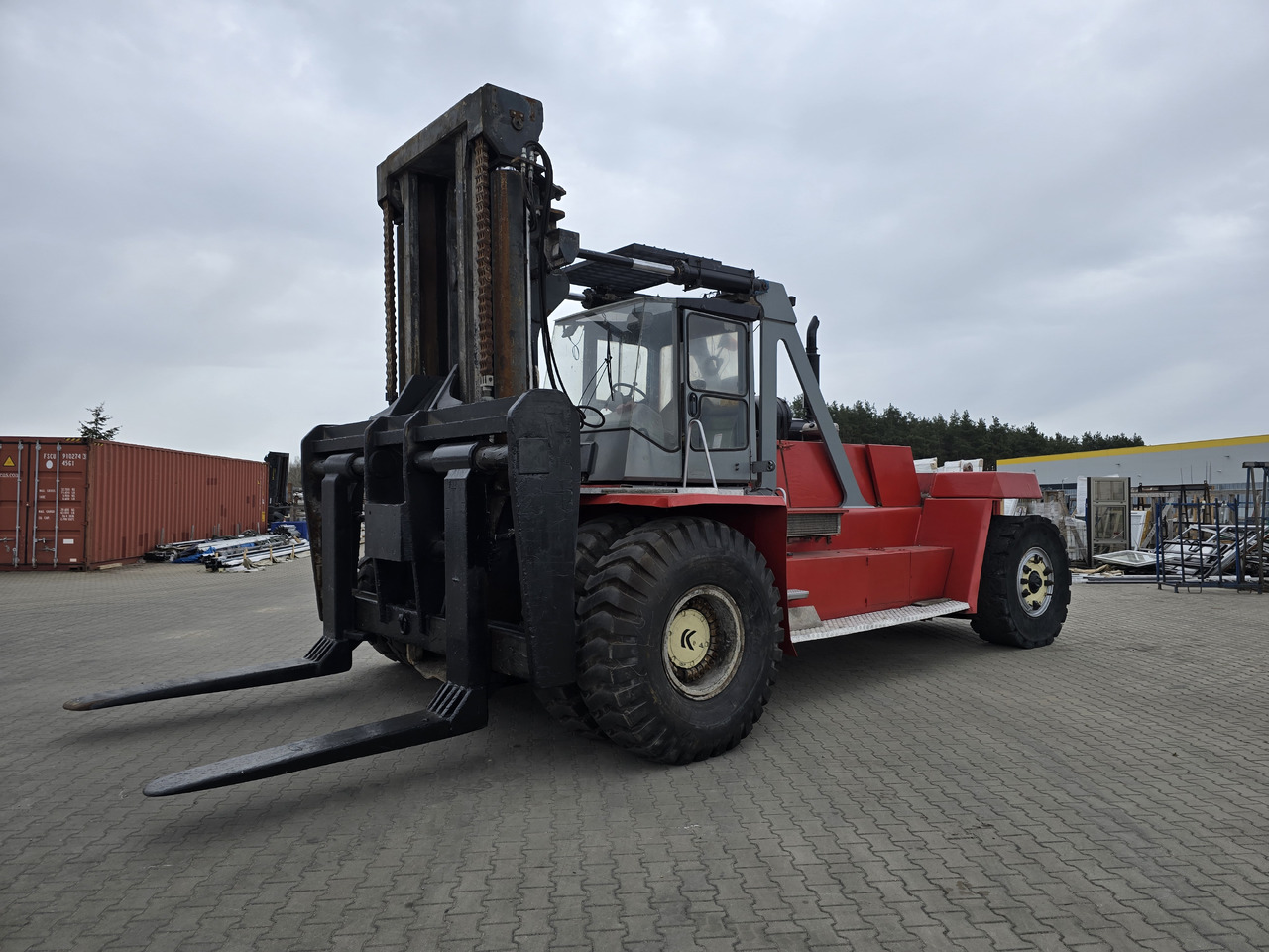 Kalmar KALMAR DCD420-12 - Контейнерен товарач: снимка 1 Kalmar KALMAR DCD420-12 - Контейнерен товарач: снимка 1