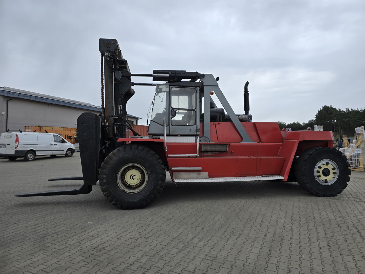 Kalmar KALMAR DCD420-12 - Контейнерен товарач: снимка 2 Kalmar KALMAR DCD420-12 - Контейнерен товарач: снимка 2