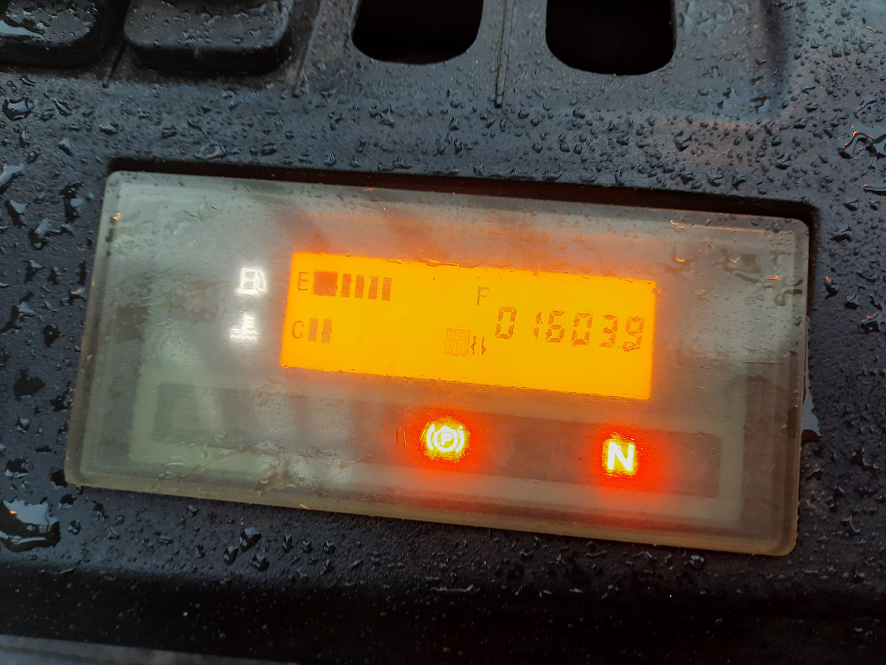 Manitou MI30D - Дизелов мотокар: снимка 2 Manitou MI30D - Дизелов мотокар: снимка 2