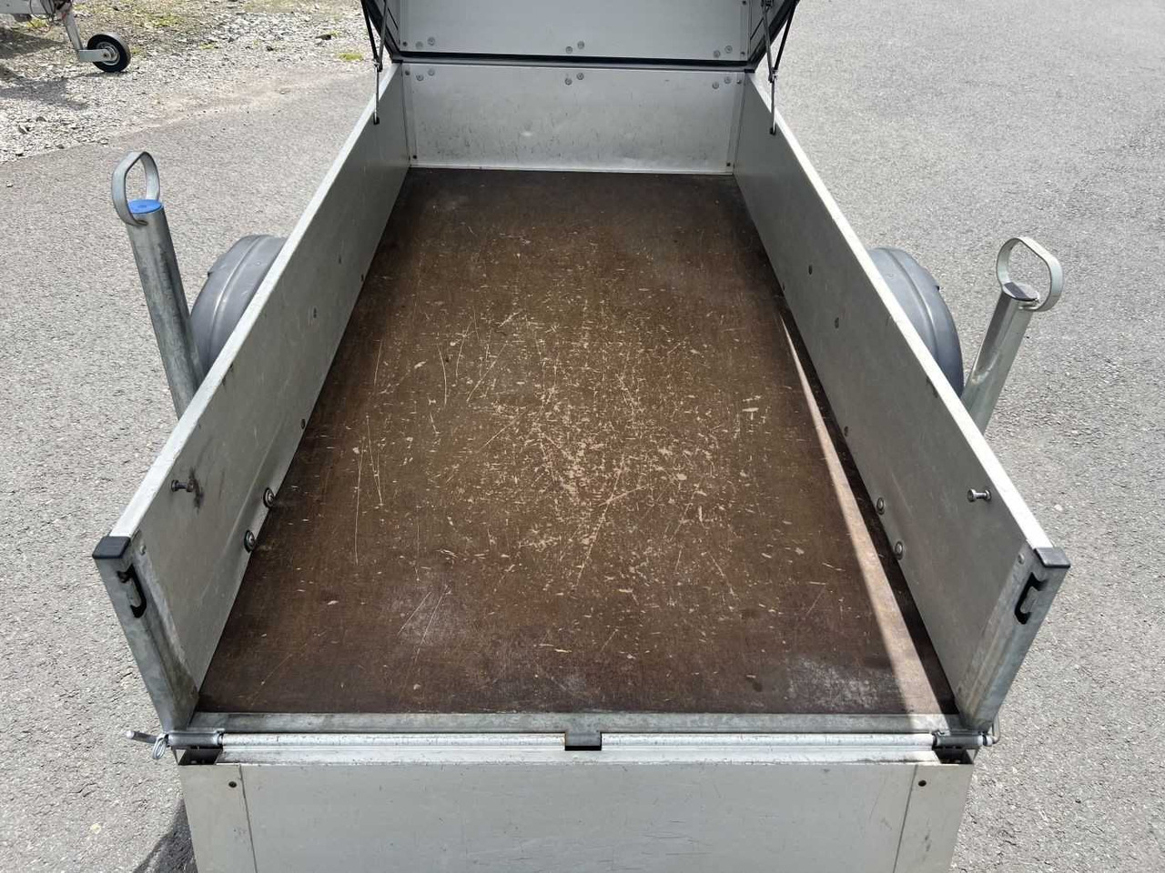 ANSSEMS GT 750 HT Deckelanhänger - Ремарке за кола: снимка 5 ANSSEMS GT 750 HT Deckelanhänger - Ремарке за кола: снимка 5