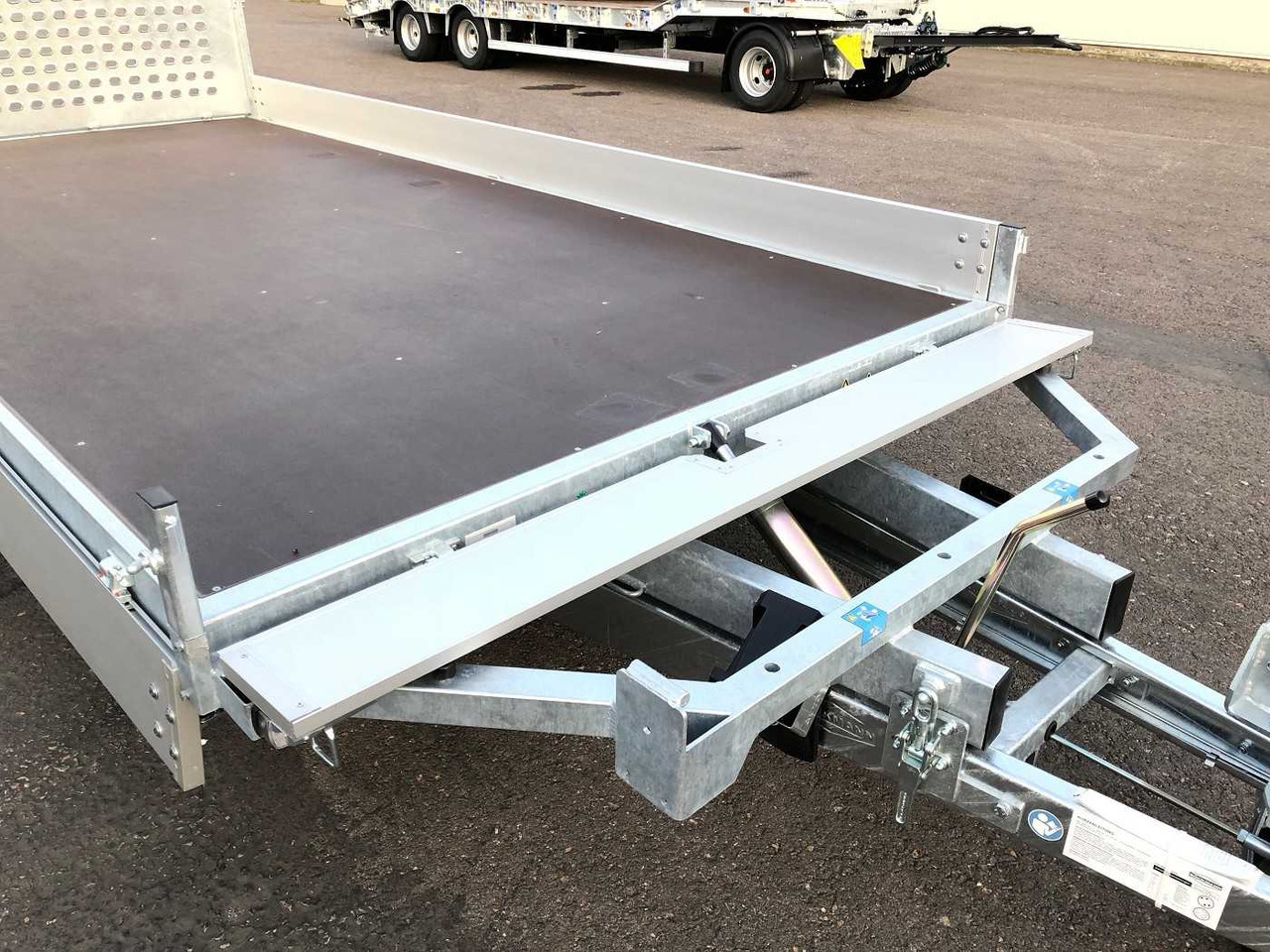 Нови Ремарке за строителна техника BOECKMANN MH-AL 4320/35 Maschinentransporter: снимка 14