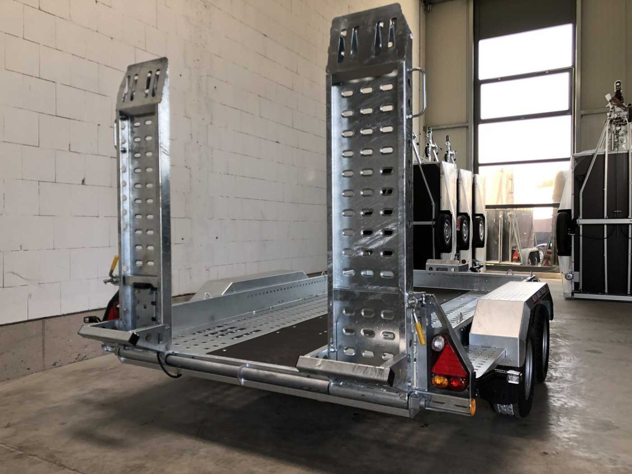 BRIAN_JAMES Cargo Digger Plant 2 Maschinentransporter - Ремарке за строителна техника: снимка 4 BRIAN_JAMES Cargo Digger Plant 2 Maschinentransporter - Ремарке за строителна техника: снимка 4