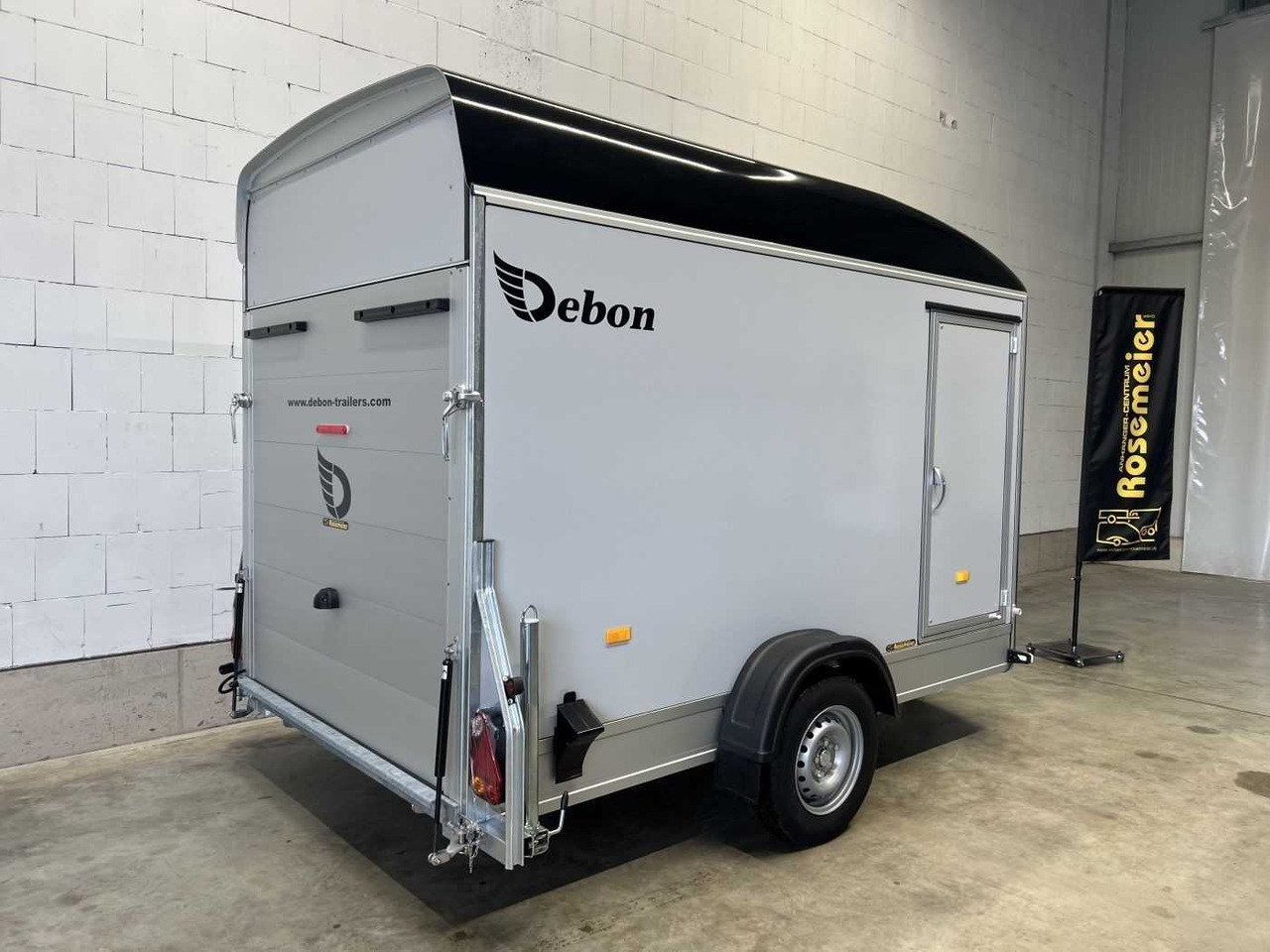 CHEVAL LIBERTE DEBON C400 Roadster Verkl Tür Kofferanhänger - Ремарке за мотор: снимка 4 CHEVAL LIBERTE DEBON C400 Roadster Verkl Tür Kofferanhänger - Ремарке за мотор: снимка 4