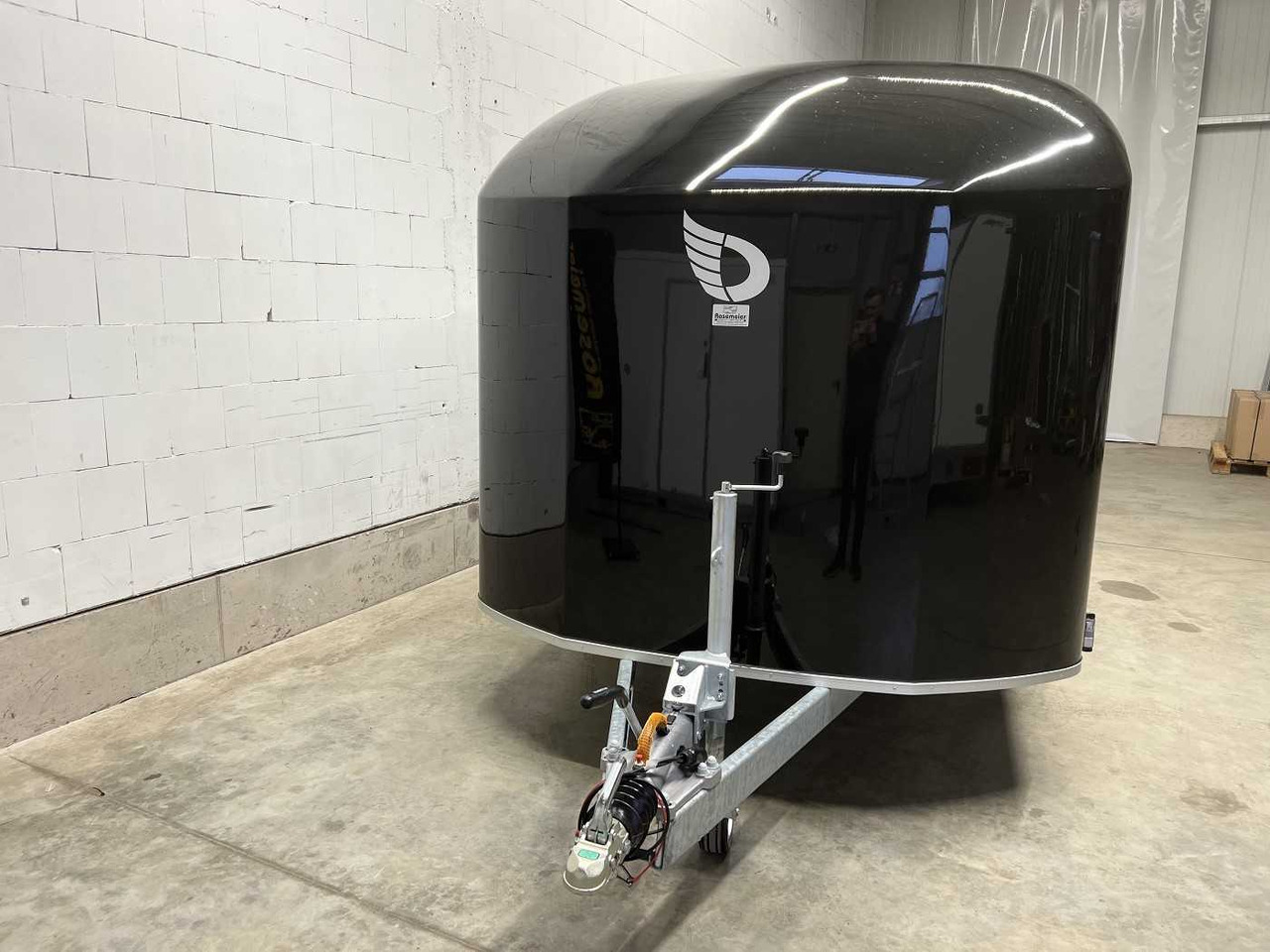 Нови Затворена каросерия ремарке CHEVAL LIBERTE DEBON C900 Roadster Kofferanhänger: снимка 26