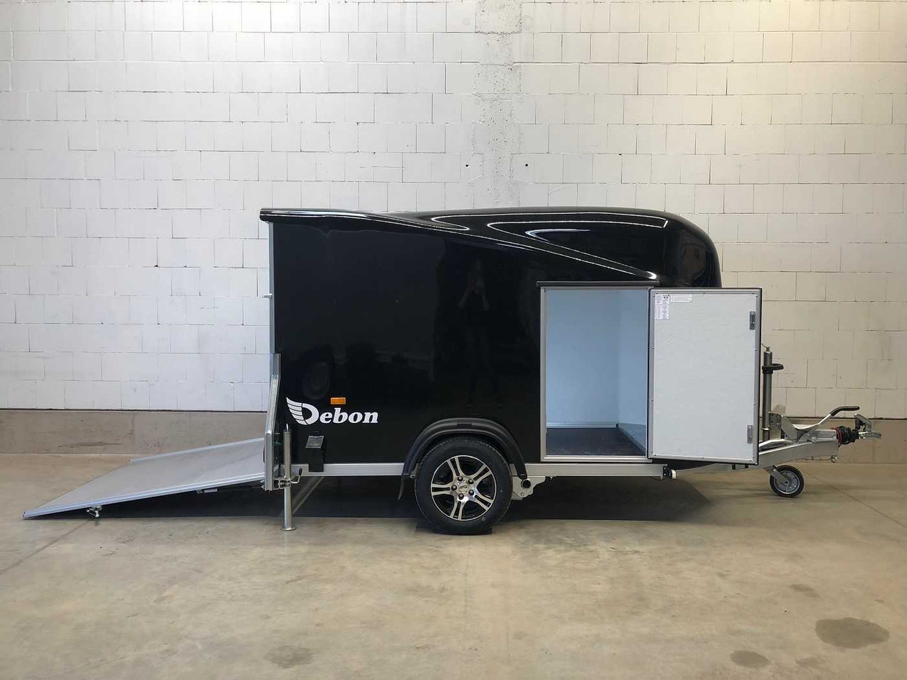 CHEVAL LIBERTE DEBON Cargo 1300.02+Tür Alu-Felgen Kofferanhänger - Затворена каросерия ремарке: снимка 1 CHEVAL LIBERTE DEBON Cargo 1300.02+Tür Alu-Felgen Kofferanhänger - Затворена каросерия ремарке: снимка 1