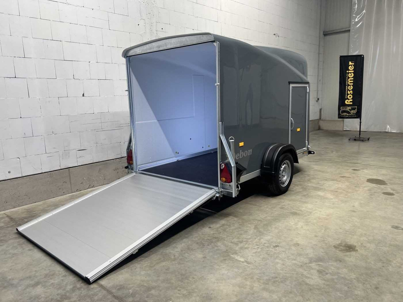 CHEVAL LIBERTE DEBON Cargo 1300.02+Tür Kofferanhänger - Затворена каросерия ремарке: снимка 3 CHEVAL LIBERTE DEBON Cargo 1300.02+Tür Kofferanhänger - Затворена каросерия ремарке: снимка 3