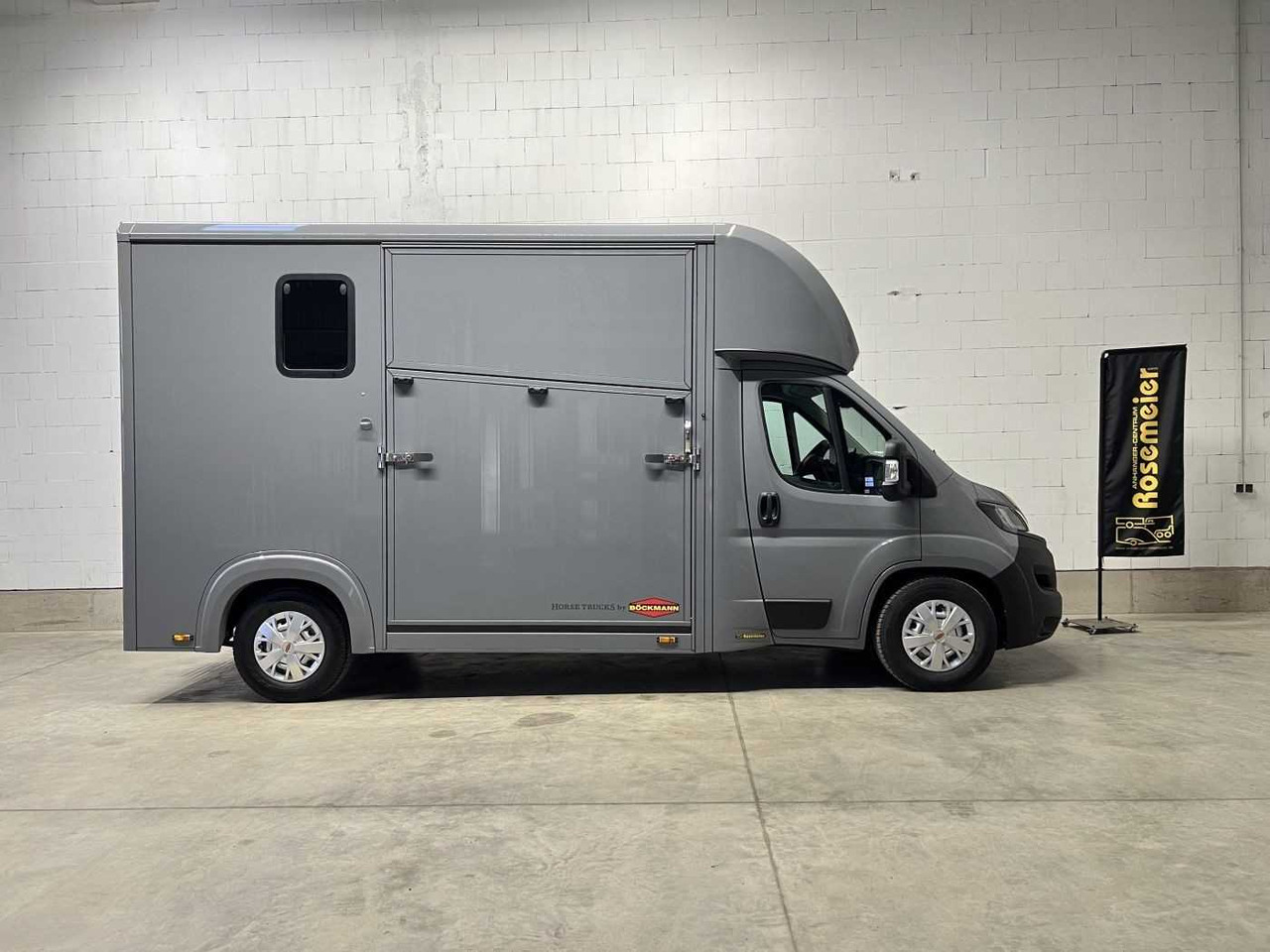 Камион за коне, Лекотоварен автомобил Fiat Compact Basic LKW: снимка 13