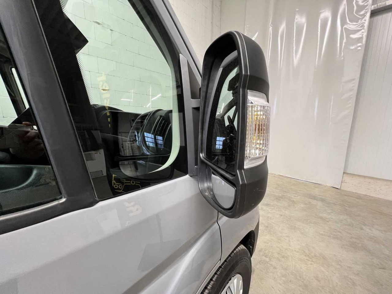 Камион за коне, Лекотоварен автомобил Fiat Compact Basic LKW: снимка 23