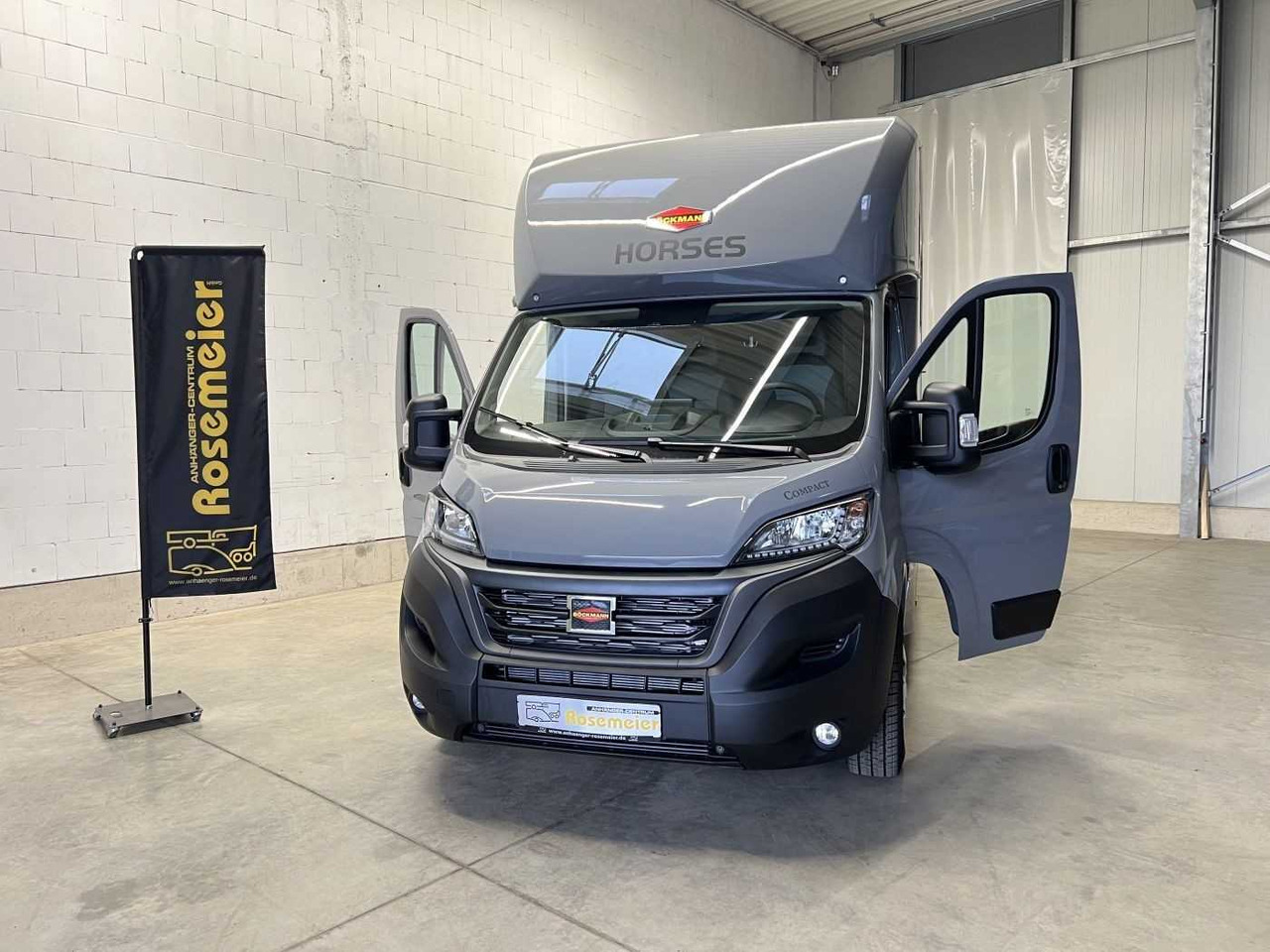 Камион за коне, Лекотоварен автомобил Fiat Compact Basic LKW: снимка 30