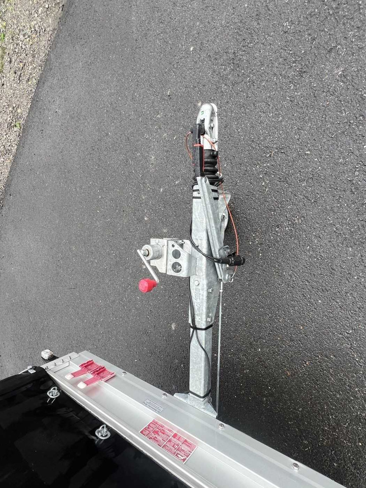 KOCH 8.15 Plane Kastenanhänger gebremst - Ремарке за кола: снимка 5 KOCH 8.15 Plane Kastenanhänger gebremst - Ремарке за кола: снимка 5