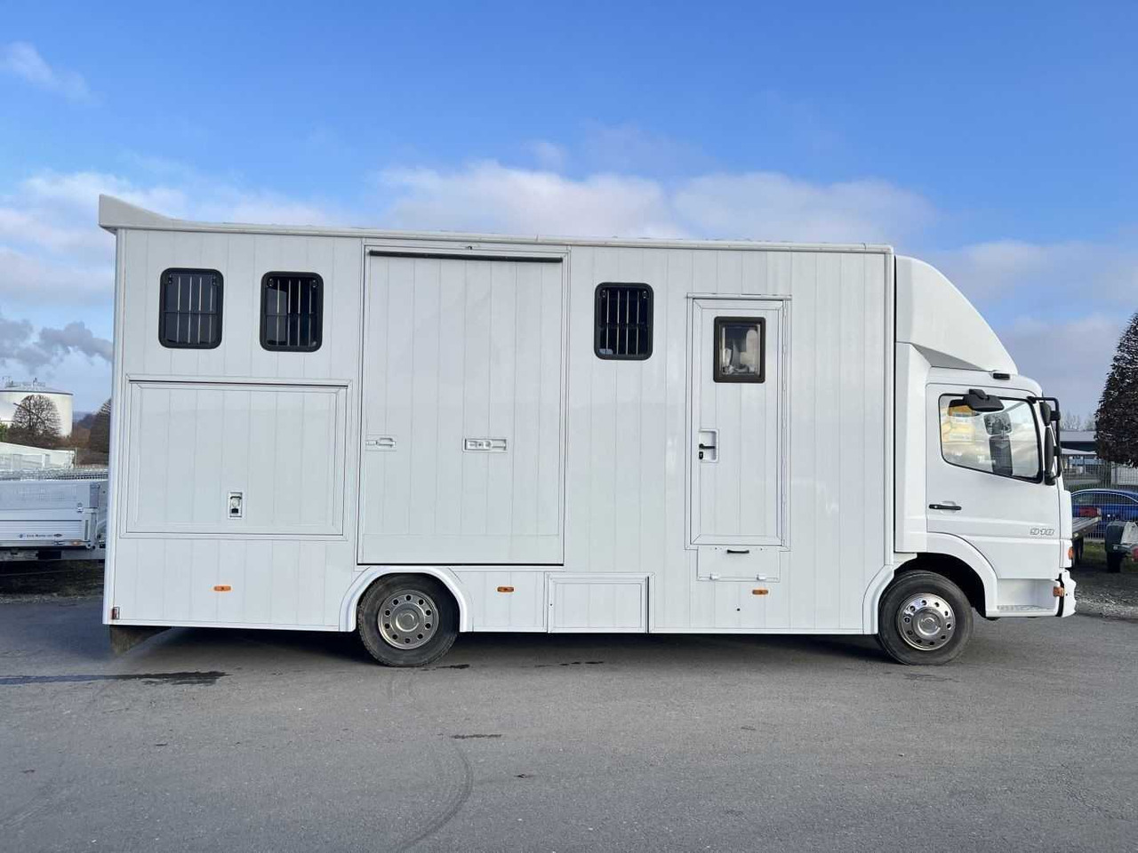 MERCEDES-BENZ Atego 918 LKW - Камион за коне: снимка 1 MERCEDES-BENZ Atego 918 LKW - Камион за коне: снимка 1